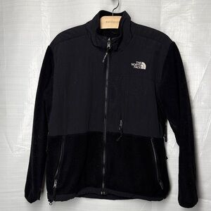 The North Face Men's Black Performance Jacket
